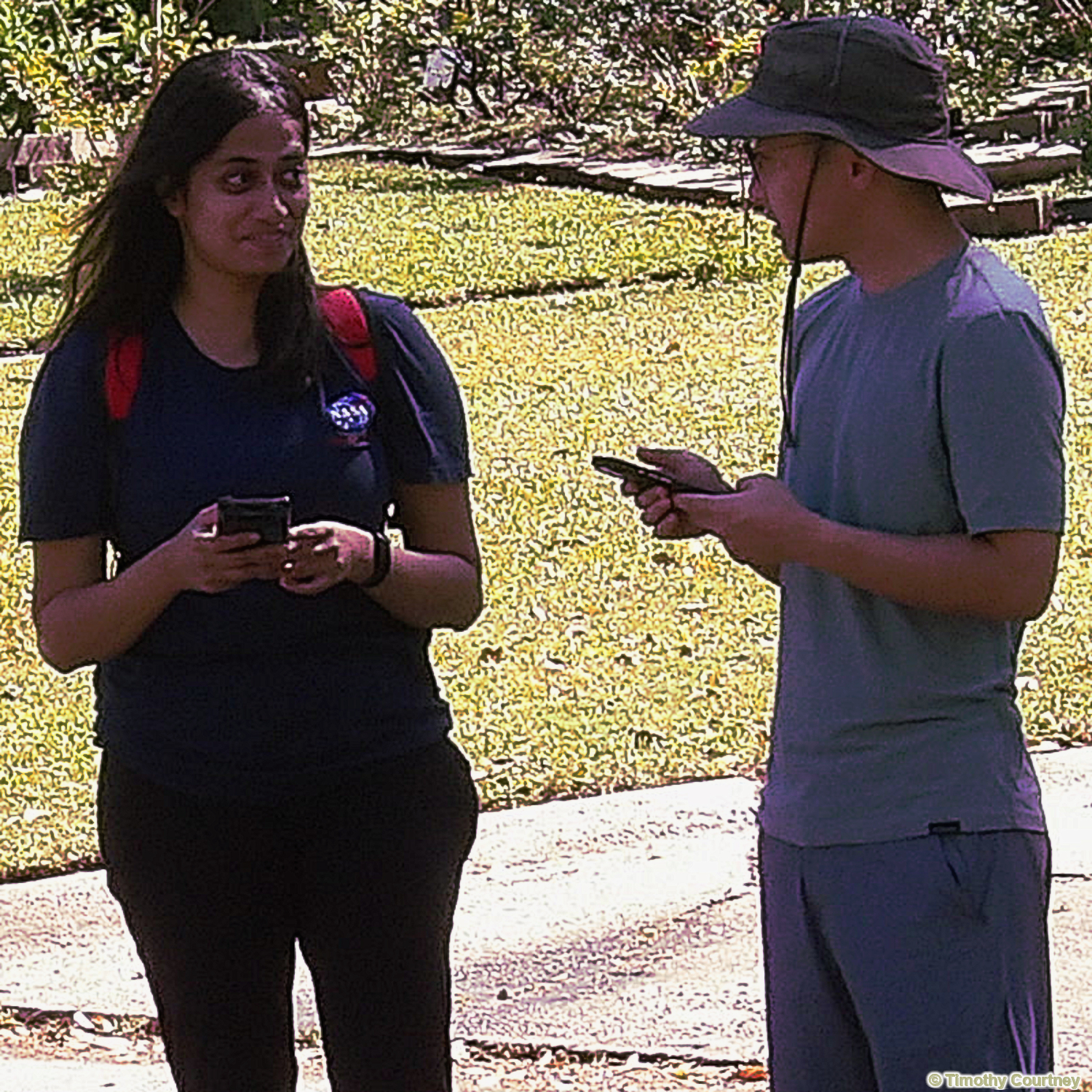 In March 2026, space scientists Dr Neeraja Chinchalkar and Professor Bidong Zhang Discuss a Meteorite Crash at the scene of the fall
